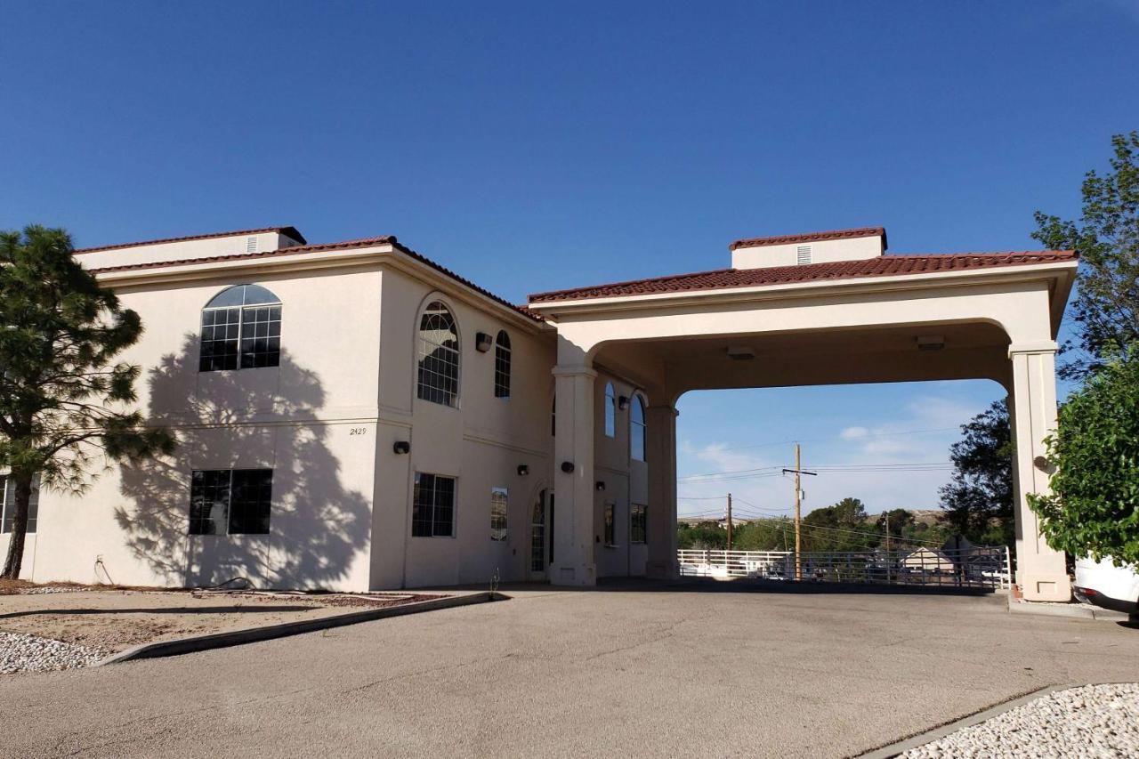 Travelodge By Wyndham Carlsbad Nm エクステリア 写真
