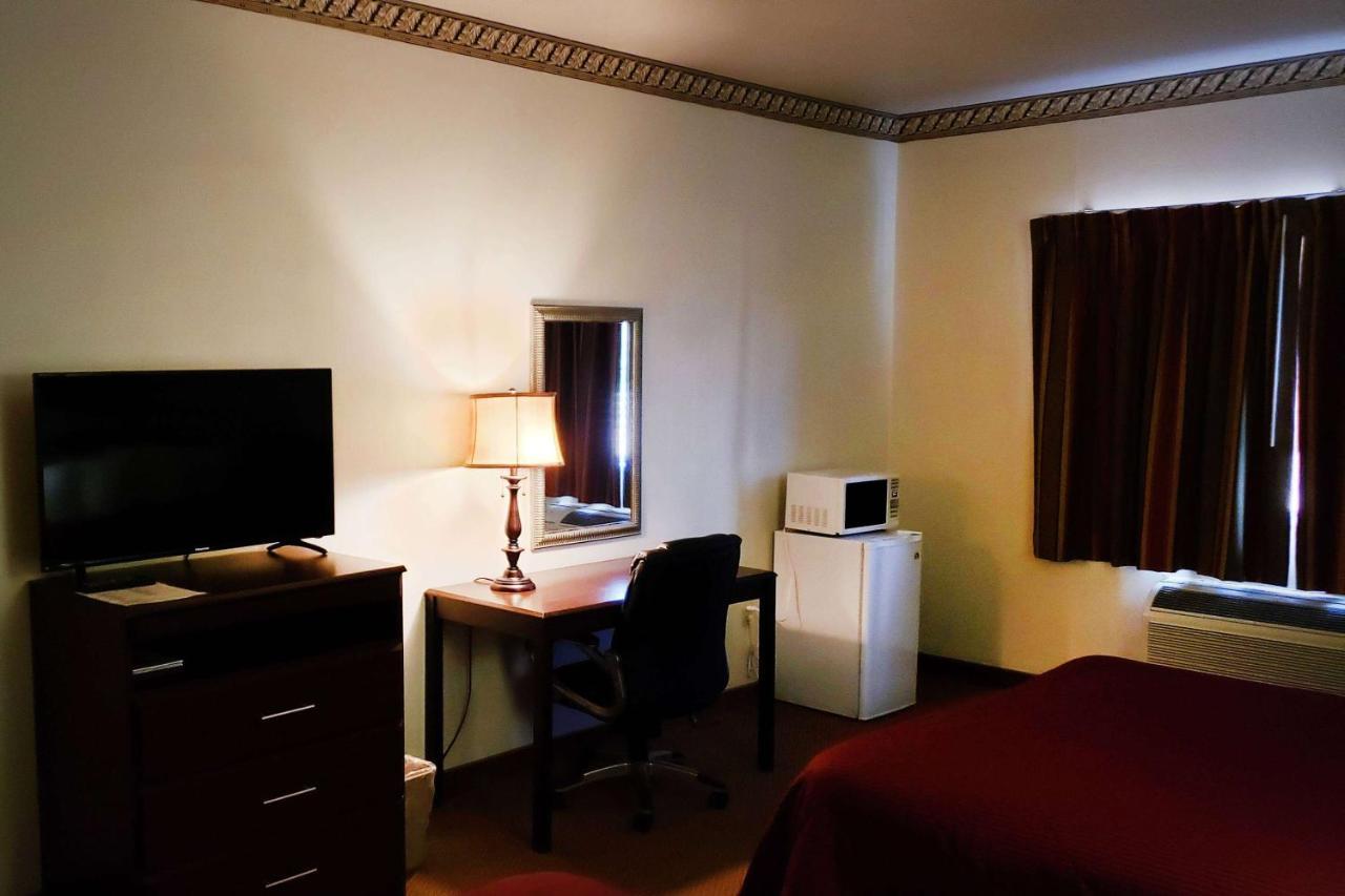 Travelodge By Wyndham Carlsbad Nm エクステリア 写真